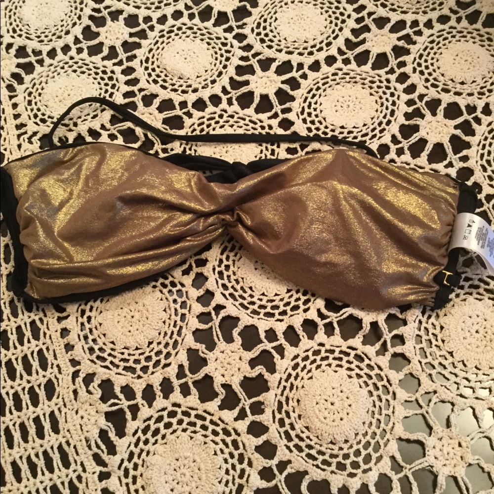 Bikini top